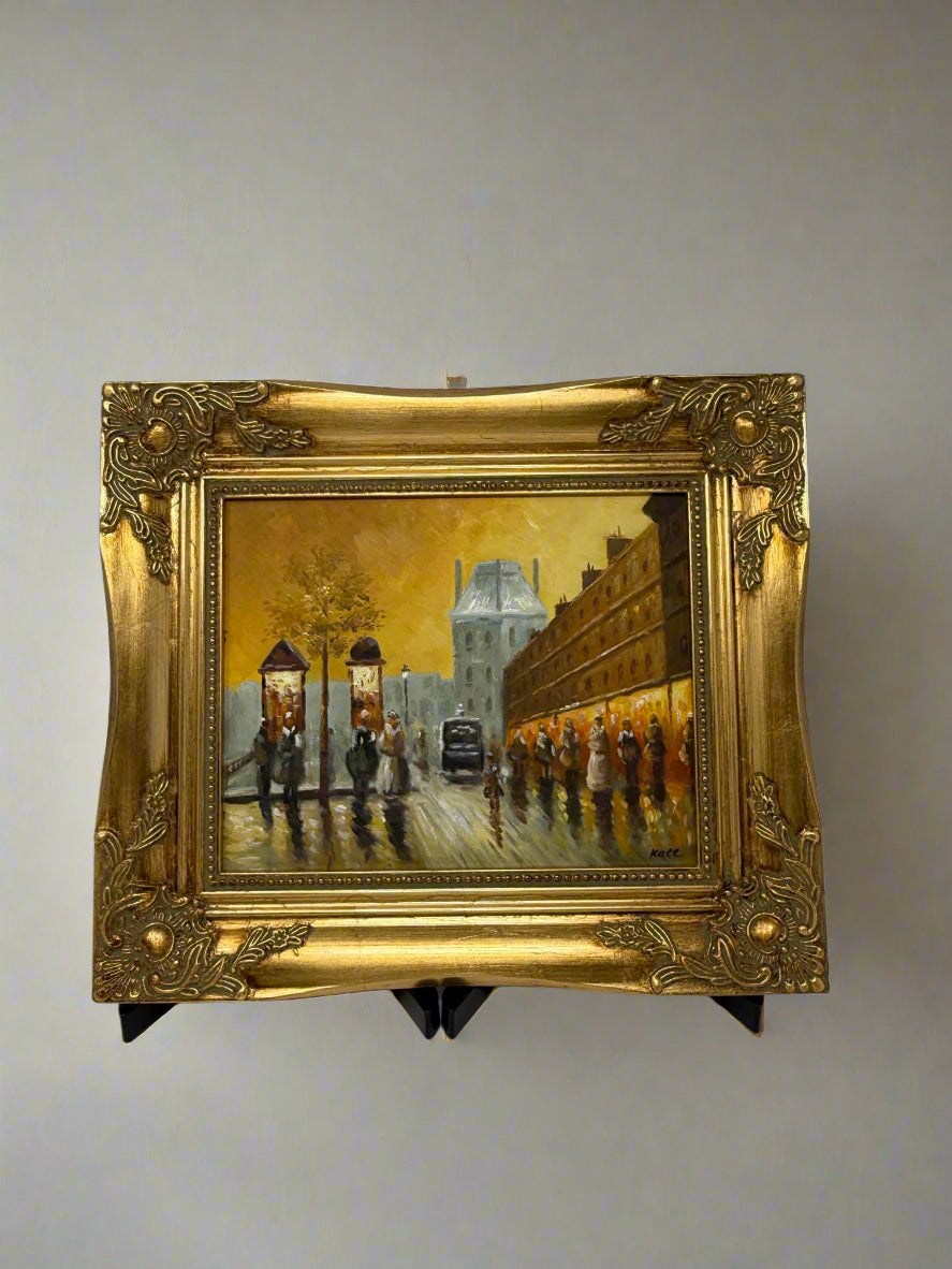 Golden Streets Before Dusk ๐