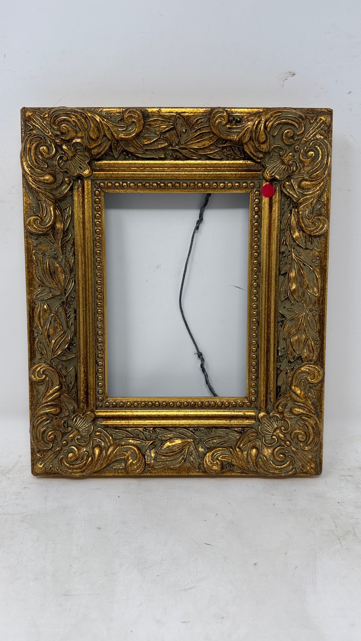 Ornate Gold Floral Scrollwork Picture Frame – Baroque Style