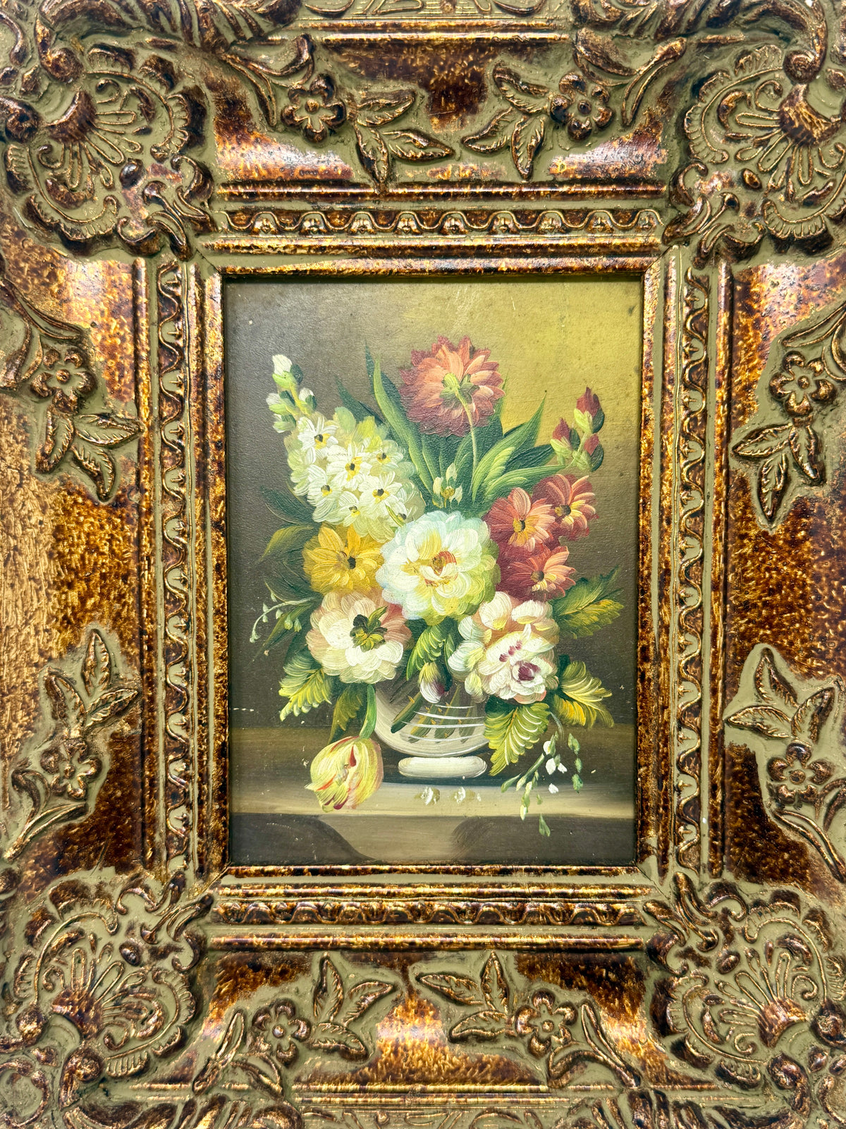Framed Floral Oil Painting | Traditional Gold Frame Decor