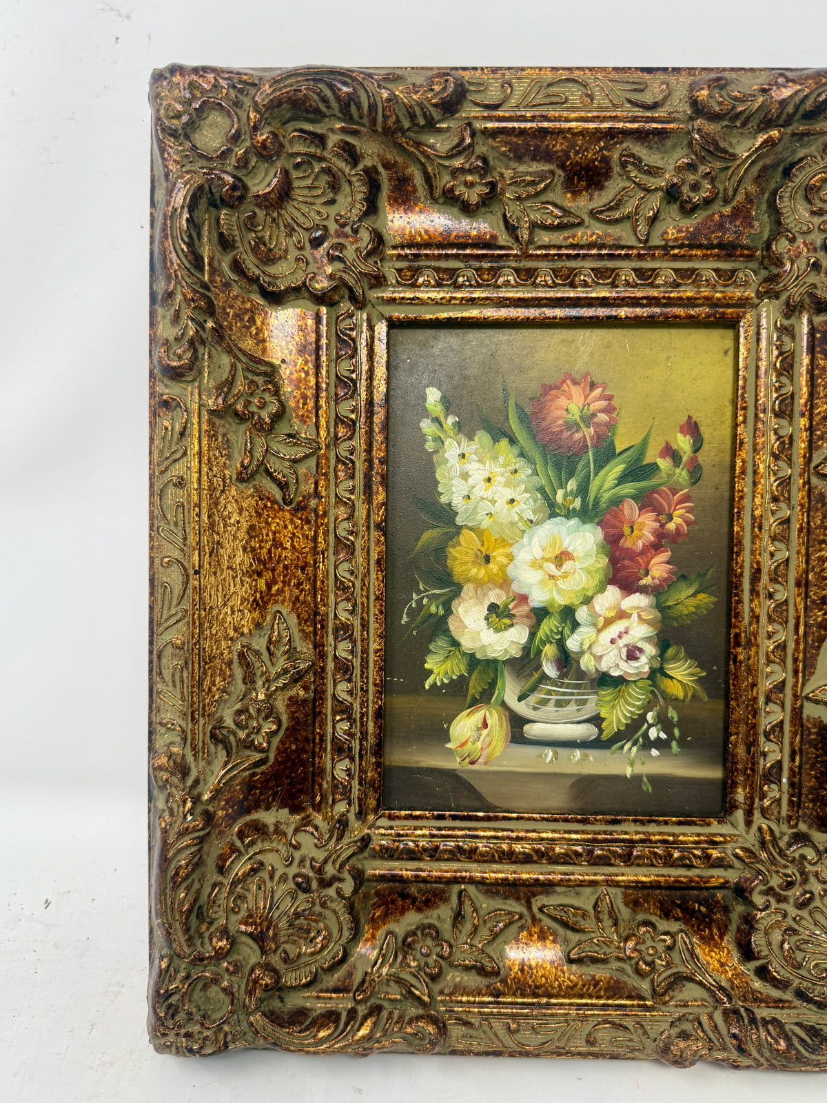 Framed Floral Oil Painting | Traditional Gold Frame Decor