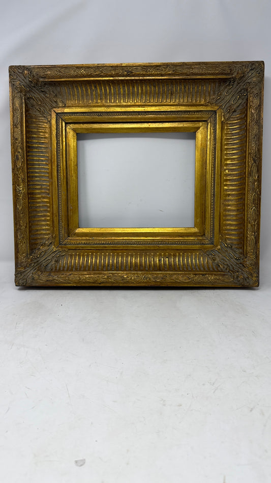 Architectural Gilt – Ornate Gold Decorative Frame