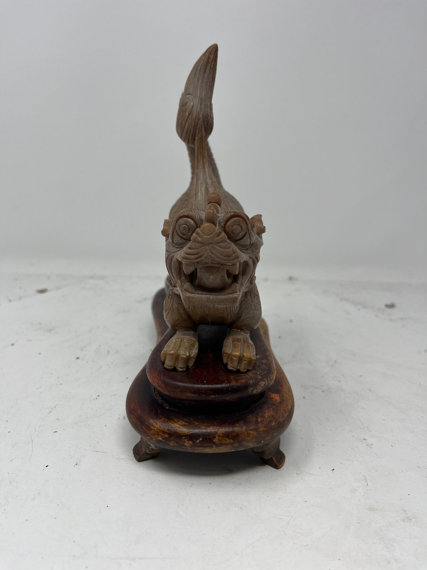 Exquisite Hand-Carved Chinese Mythical Beast Sculpture with Intricate Detailing