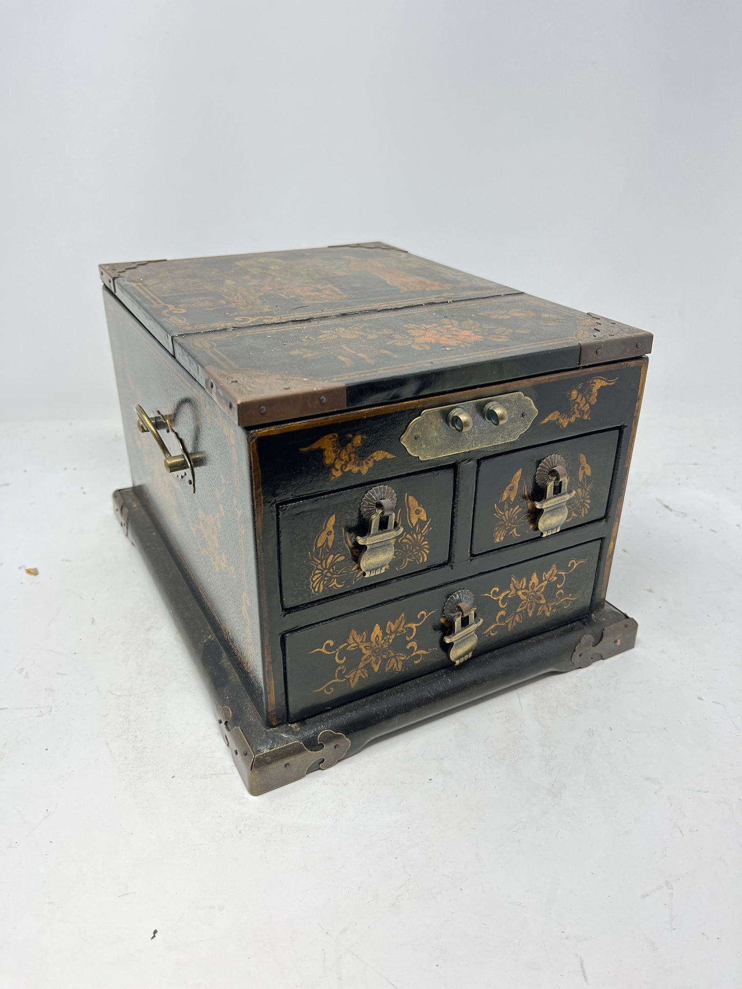 Antique Chinese Lacquered Jewelry Chest with Hand-Painted Scenes and Mirror